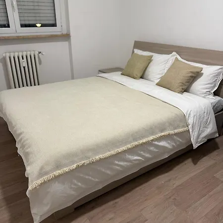Spacious 3br Flat Bignami * ميلان